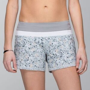 Lululemon Groovy Run Short - Not So Petite Fleur Silver Spoon/ Ambient Grey
